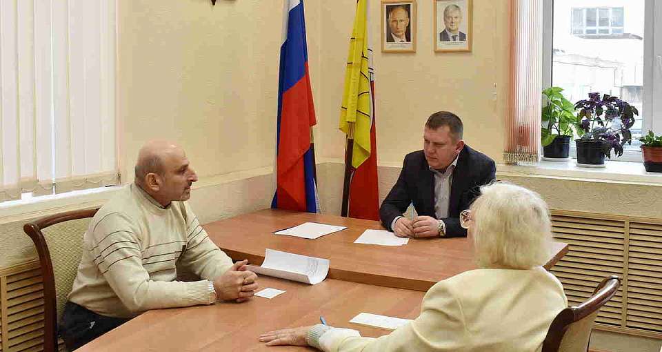 В Ленинском районе разбирались в нюансах многоквартирного домоуправления