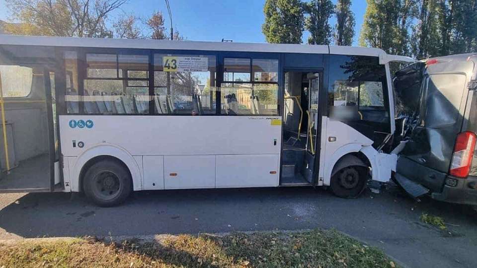 К уголовному делу привело ДТП с 6 ранеными пассажирами маршрутки в Воронеже