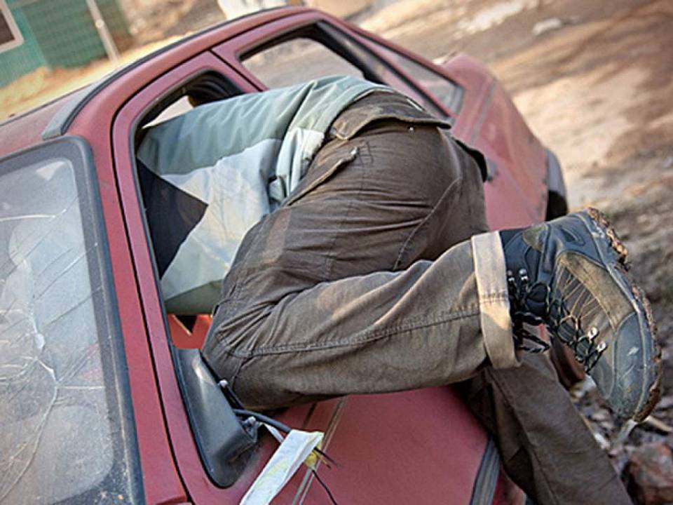 И снова пьяный юноша угнал машину в Воронежской области «без цели хищения»