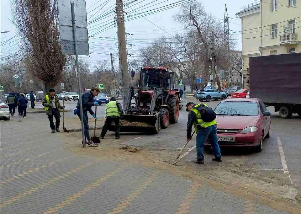 Весенний месячник благоустройства в Ленинском районе: работы идут по плану