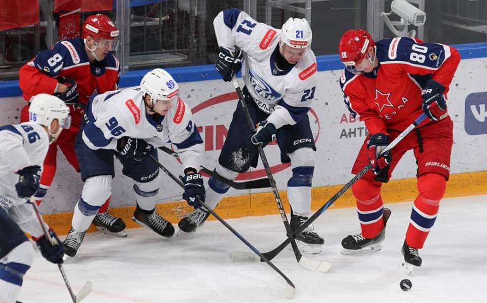 Воронежский «Буран» выиграл первый матч во главе с Олегом Браташом