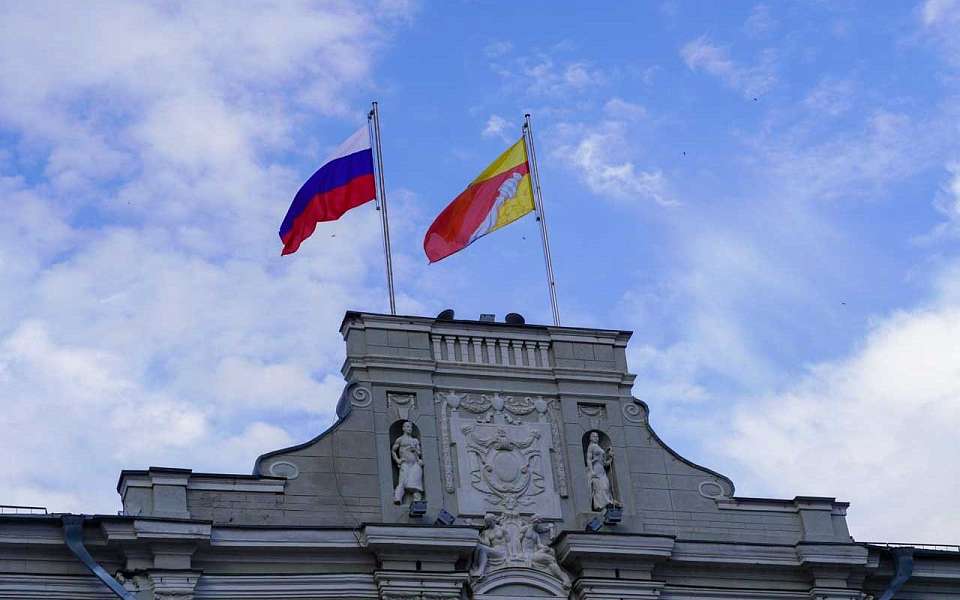 С Днем местного самоуправления поздравили воронежцев власти города