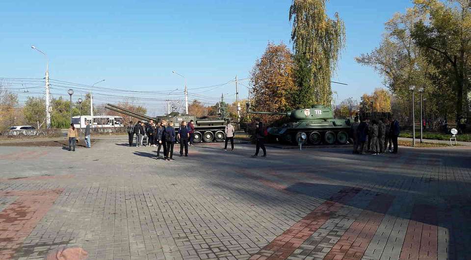 На Ленинском проспекте в Воронеже на двое суток запретят парковку