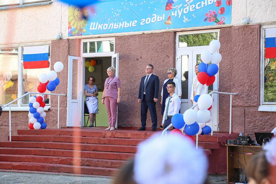 На экваторе: как Воронеж вышел на новый уровень школьного строительства
