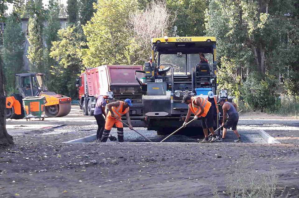 В Воронеже ищут подрядчиков для ремонта тротуаров, замены и установки бортового камня