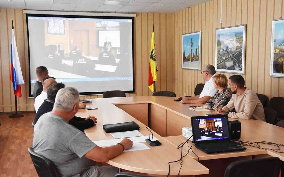 В управе района прошло обучение членов добровольной пожарной дружины 