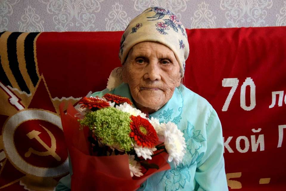 В Воронеже со 100-летним юбилеем поздравили ветерана Великой Отечественной войны