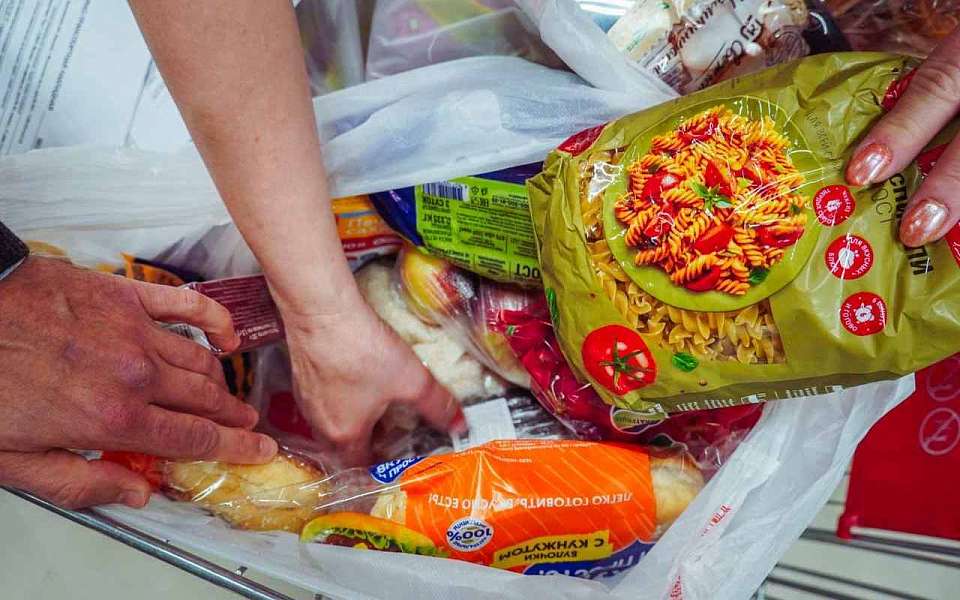 На еду тратят 38% семейного бюджета жители Воронежской области