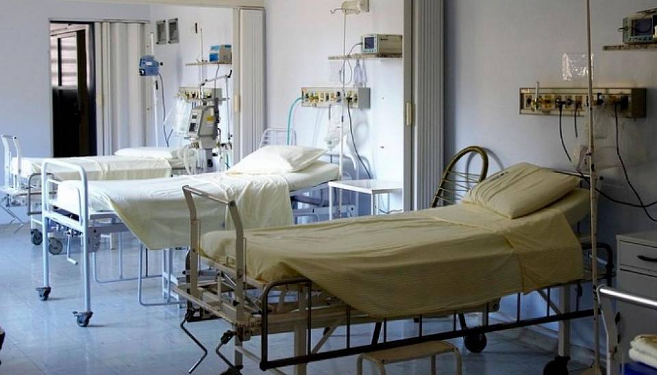 В воронежских больницах сократили число коек для пациентов с коронавирусом