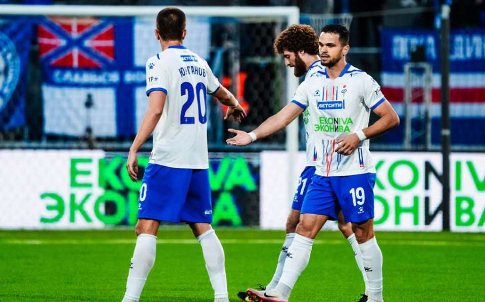 «Факел» сразится на воронежском поле с одним из ближайших своих преследователей