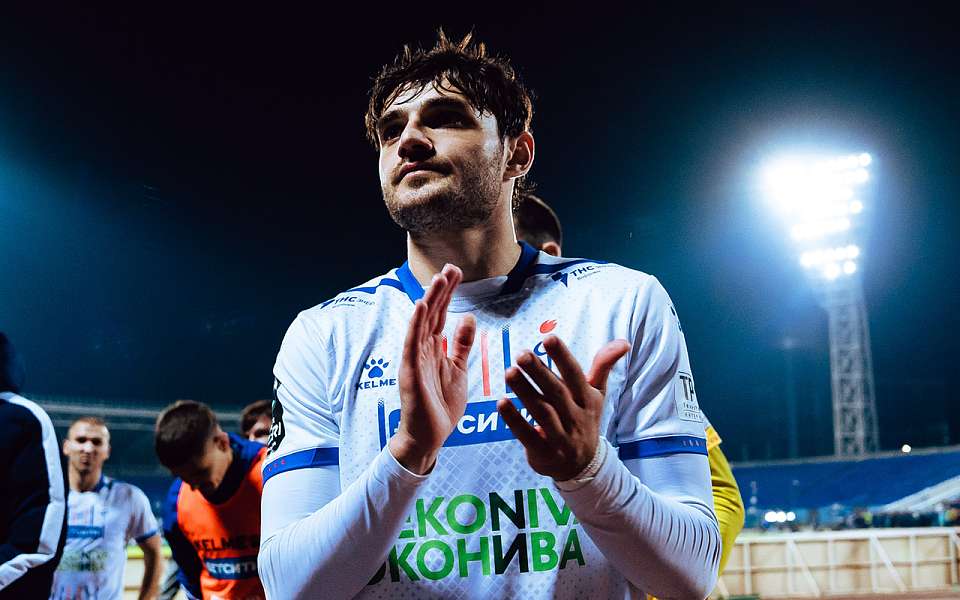 Защитник воронежского «Факела» включен в символическую сборную Первой лиги