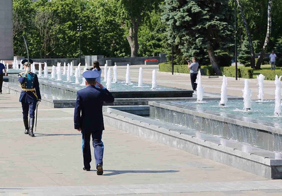 В Воронеже завтра приостановят работу фонтана на площади Победы