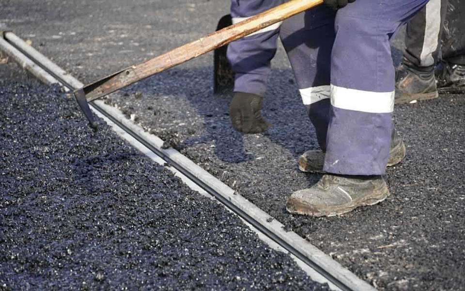 За мошенничество при дорожном ремонте условный срок получил предприниматель в Воронеже