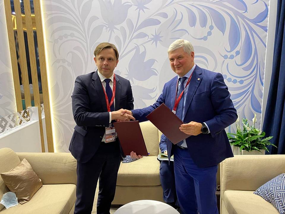 Воронежский губернатор договорился с коллегой из Орла о совместном производстве нефтегазового оборудования