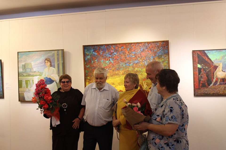 Выставка работ сельского живописца проходит в Воронежском художественном музее