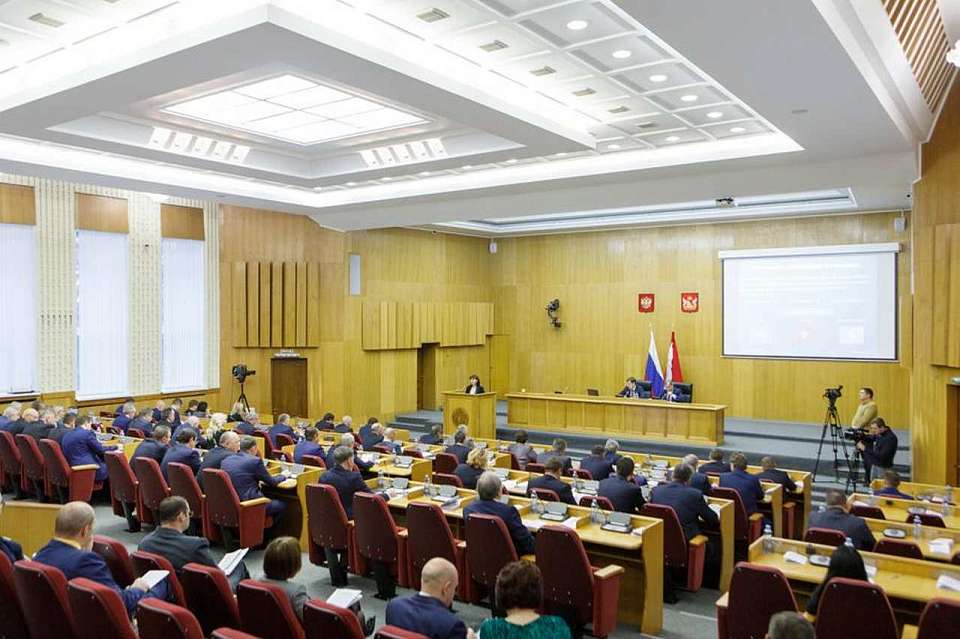 Появление министерств в правительстве региона утвердила Воронежская облдума