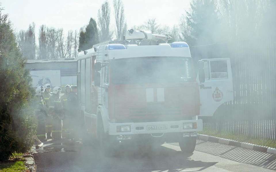 Из-за загоревшегося в подвале матраса 5 человек эвакуировали из воронежской пятиэтажки