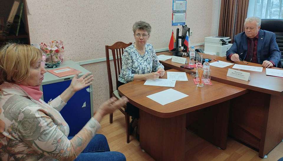 В Коминтерновском районе прошёл приём граждан