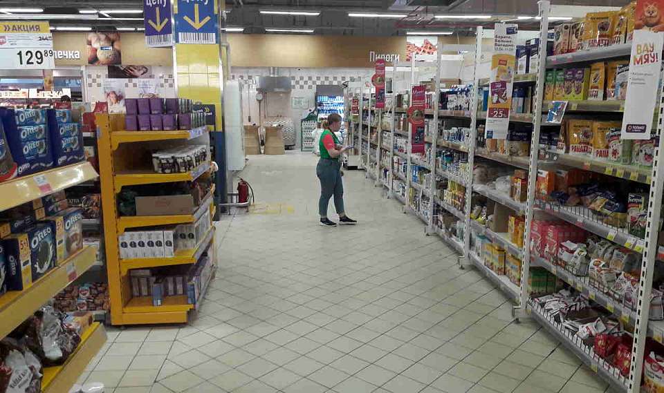 Воронежцы получили возможность использовать мессенджер Max в магазине вместо паспорта