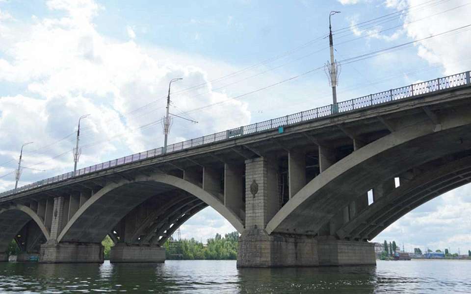 Подготовка к капитальному ремонту Вогрэсовского моста стартовала в Воронеже