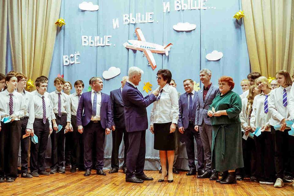 Почему в воронежской гимназии имени выдающегося писателя старшеклассников посвятили в будущие авиастроители