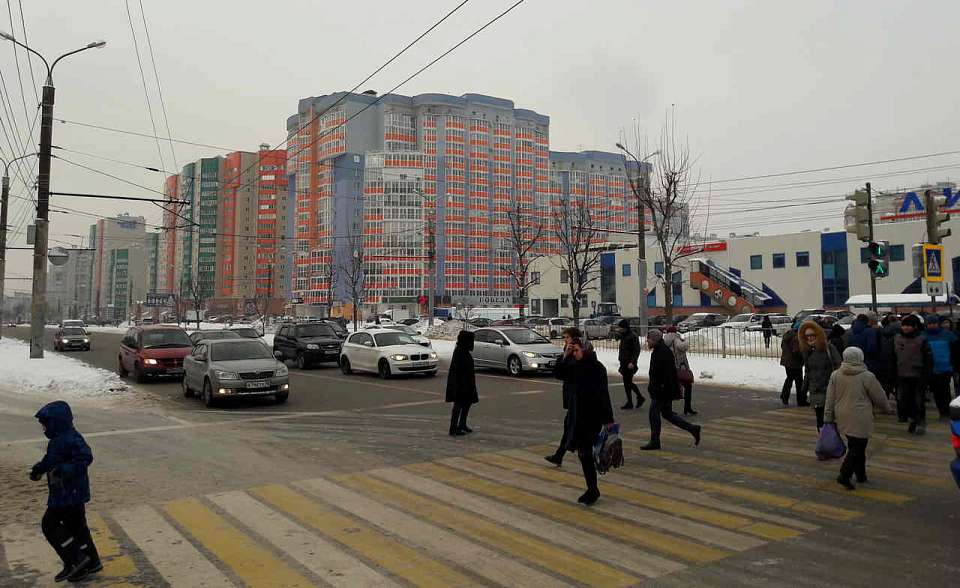 В связи с резким похолоданием и вероятными осадками мэр Воронежа обратился к автомобилистам