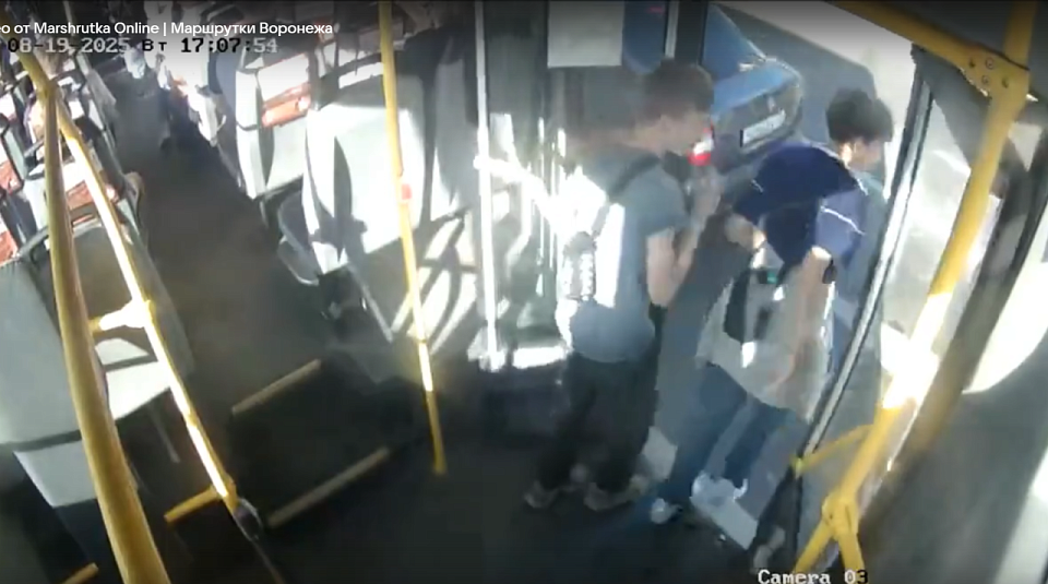 Воронежских родителей предупредили об опасной игре подростков