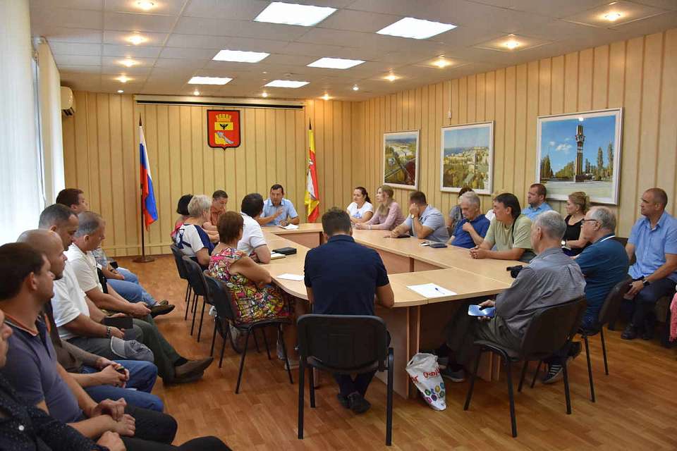 В управе района прошло совещание, касающееся правил благоустройства