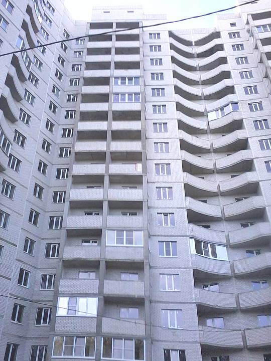 Жители аварийной двухэтажки в Воронежской области дождались переселения