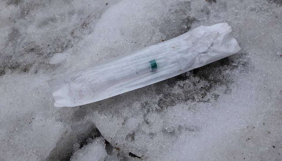 Воронежцев просят анонимно сообщать о фактах продажи наркотиков и наркозависимых