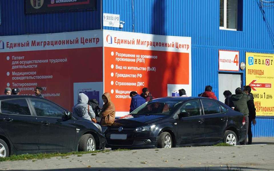 Работающих в учебное время студентов из Бангладеш и Камеруна выявили в Воронеже