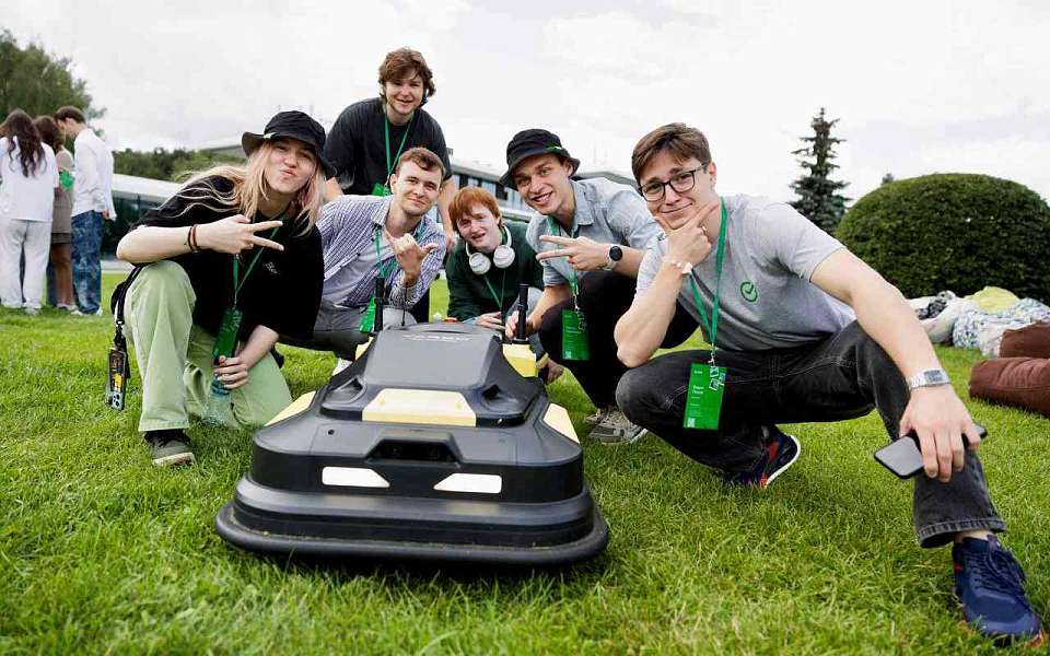 По итогам 2025 года число откликов на вакансии Сбера достигло 5 млн — максимума за всю историю компании