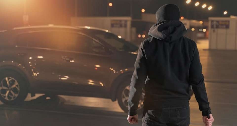 Двоих подравшихся в воронежском микрорайоне мужчин угомонили женщины