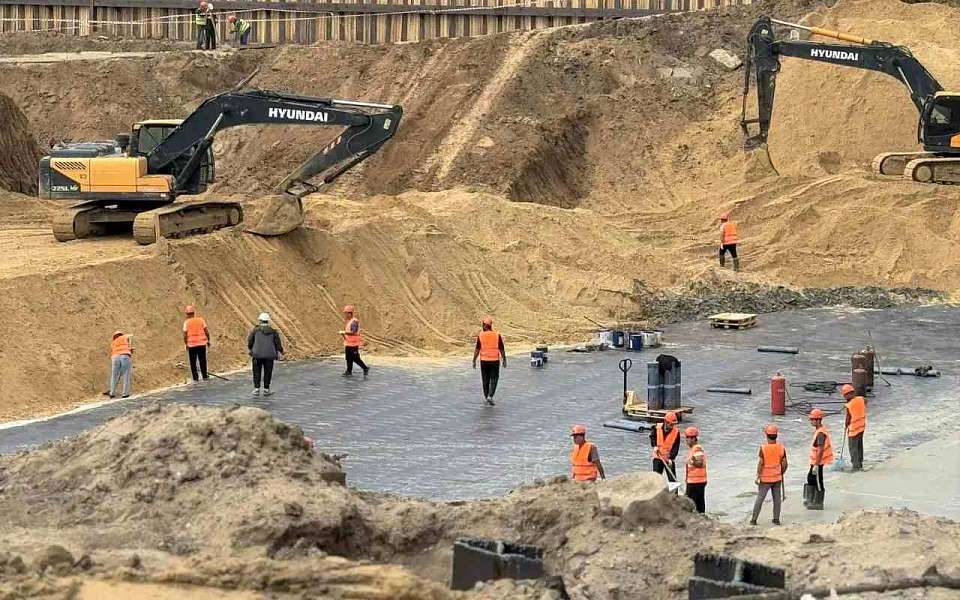 Заливка фундаментной плиты нового Центрального стадиона стартовала в Воронеже