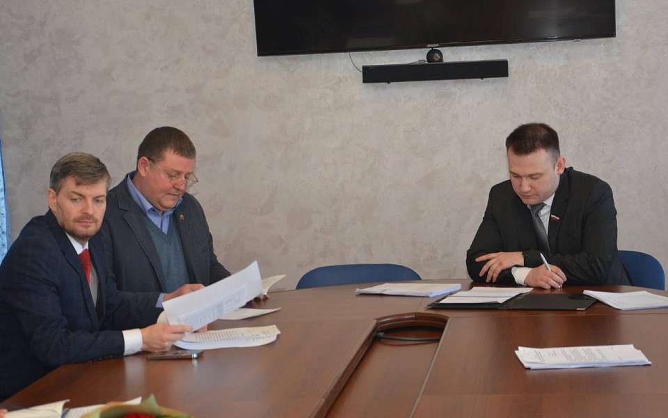 Усилить охрану школ и детских садов предложили депутаты Воронежской гордумы