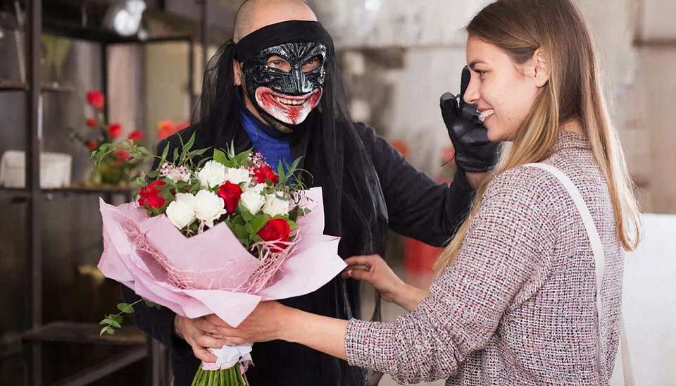 Аферисты активизировались в Воронеже перед 8 Марта: как не стать их жертвой