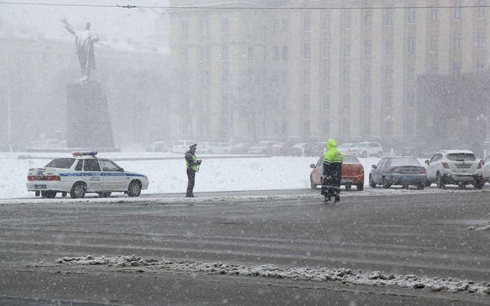 Штормовой ветер с мокрым снегом обрушатся на Воронежскую область