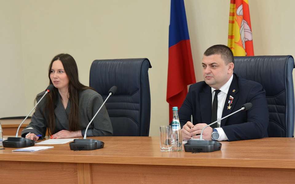 Председатель Воронежской гордумы отметил инициативность Молодежного совета