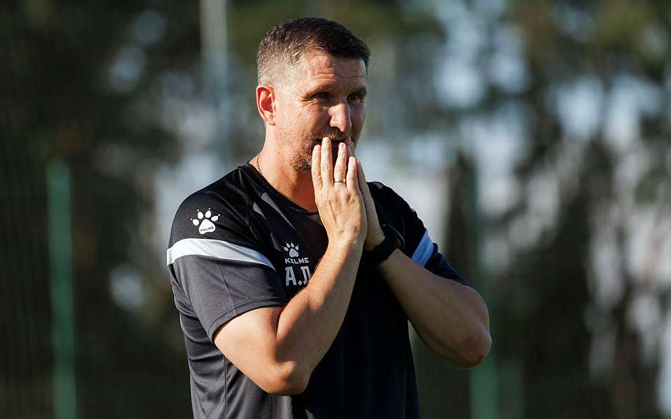 Тренер воронежского «Факела-М» Александр Лапин: «Хорошо, что сумели выровнять игру»