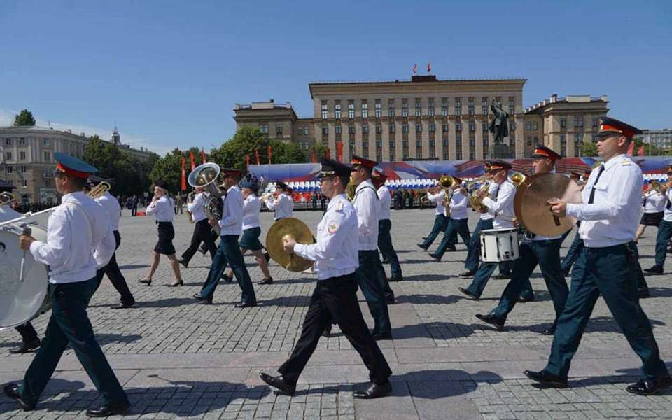 Как будет организован военный парад 9 мая, рассказали власти Воронежа