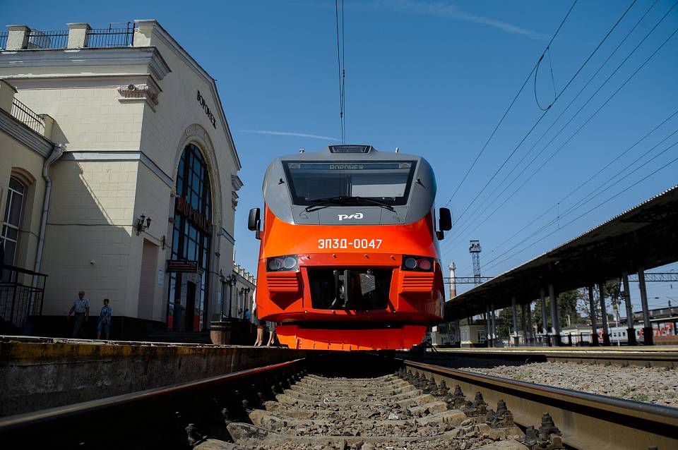 Власти не отказались от проекта городского поезда в Воронеже
