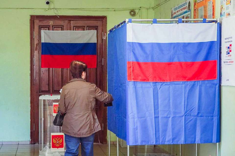 Ситуацию с наблюдателями от КПРФ прокомментировал глава воронежского облизбиркома