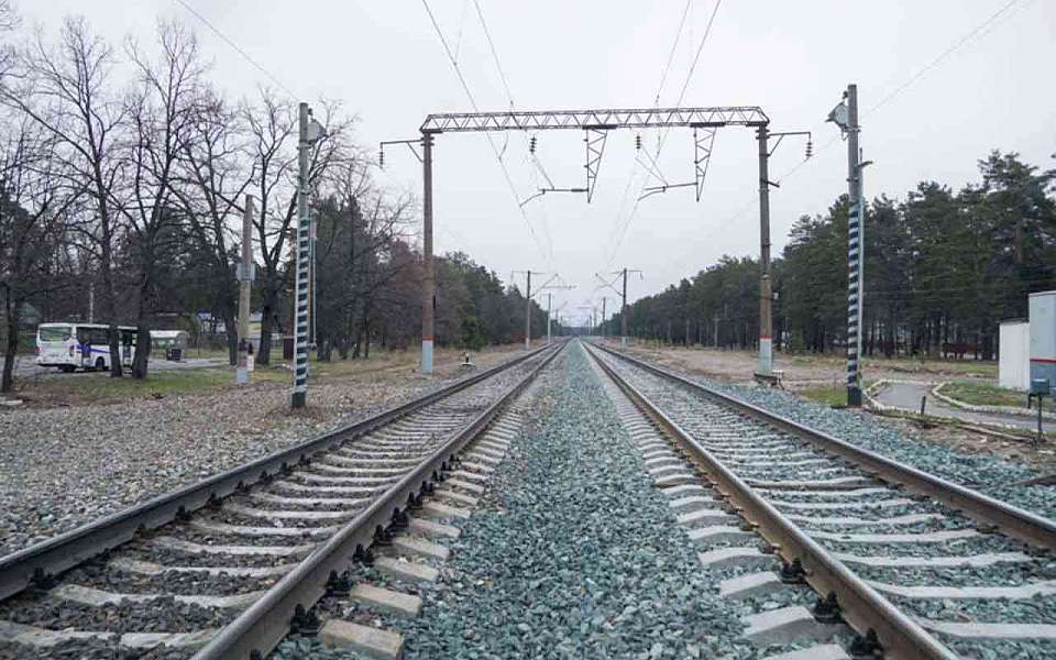 Пригородный поезд отменили в Воронежской области