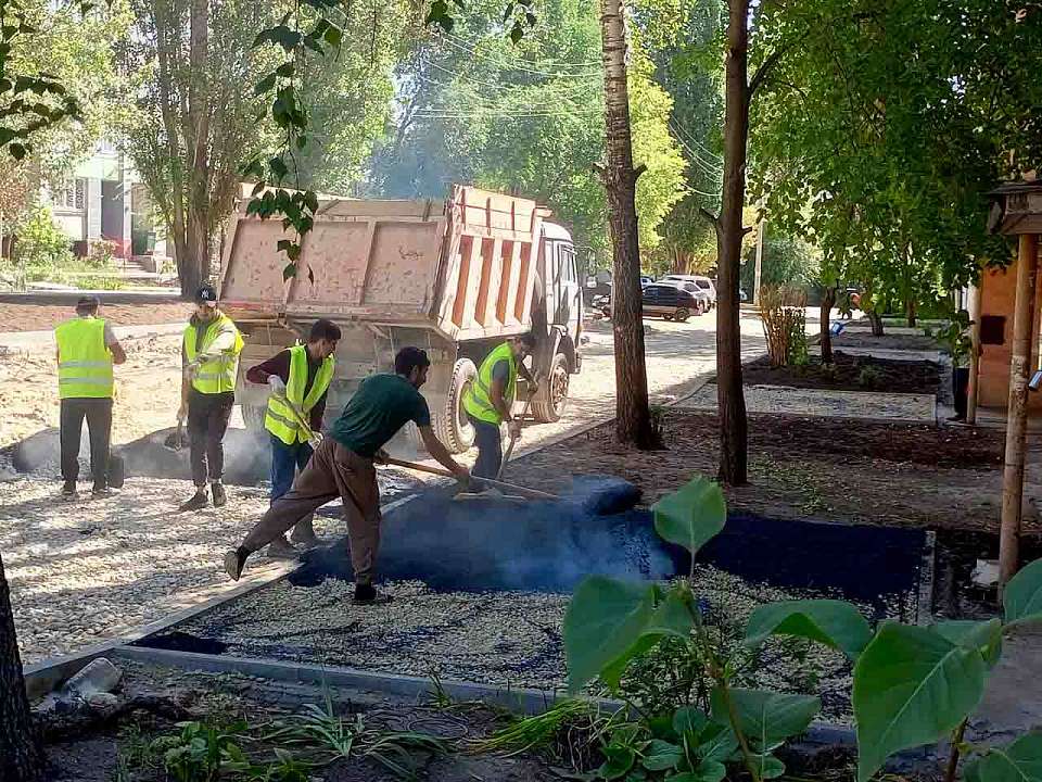 Ленинский район преображается: как работает программа софинансирования благоустройства дворов