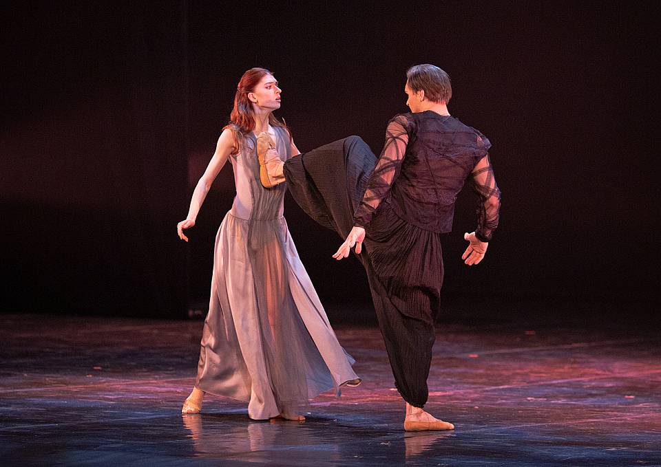 На фестивале «RE: Форма танца» в Воронеже показали «Астматический этюд» и последнюю встречу Отелло и Дездемоны