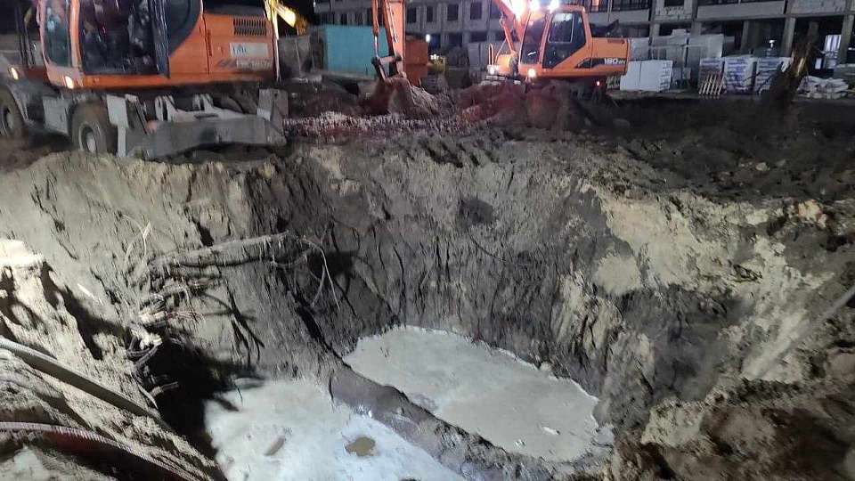 Кое-где воду дали: в месте масштабной коммунальной аварии в Воронеже начали рыть котлован