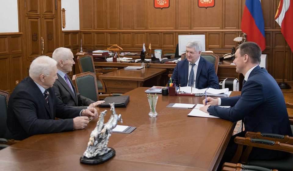 Владимир Сыч представлен воронежскому губернатору как будущий глава ветеранской организации