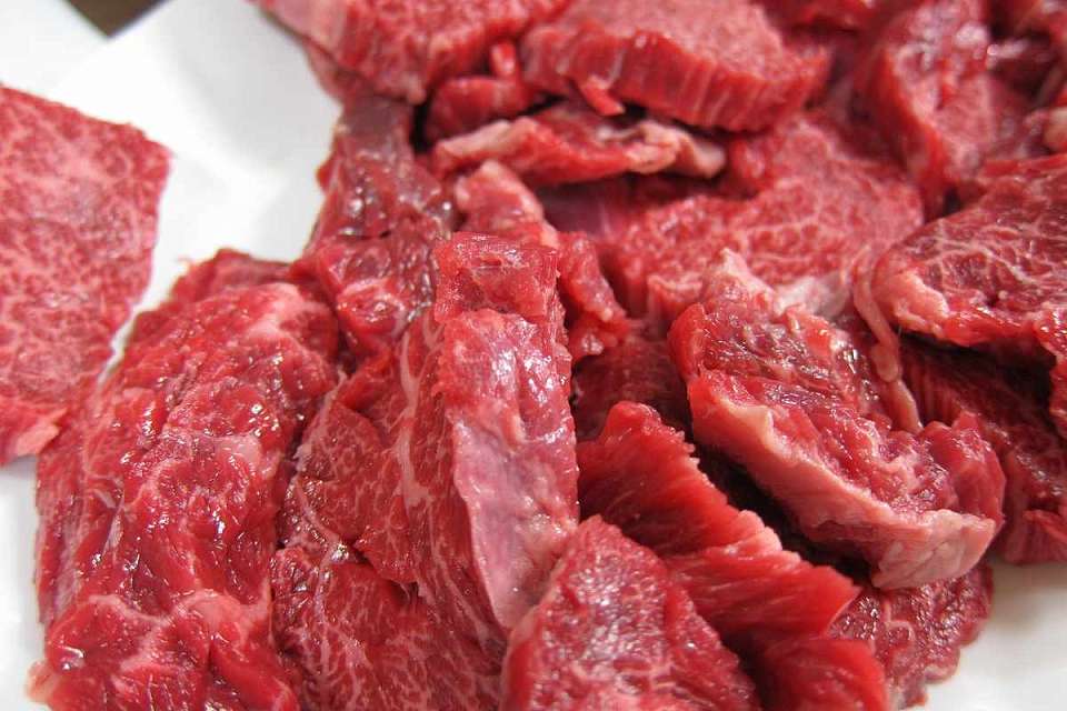 Уголовное дело могут возбудить за поставку мяса с сибирской язвой на воронежский рынок