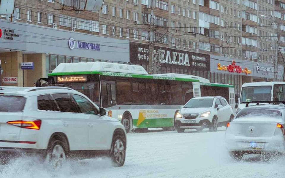 О работе маршруток в условиях снегопада рассказали власти Воронежа