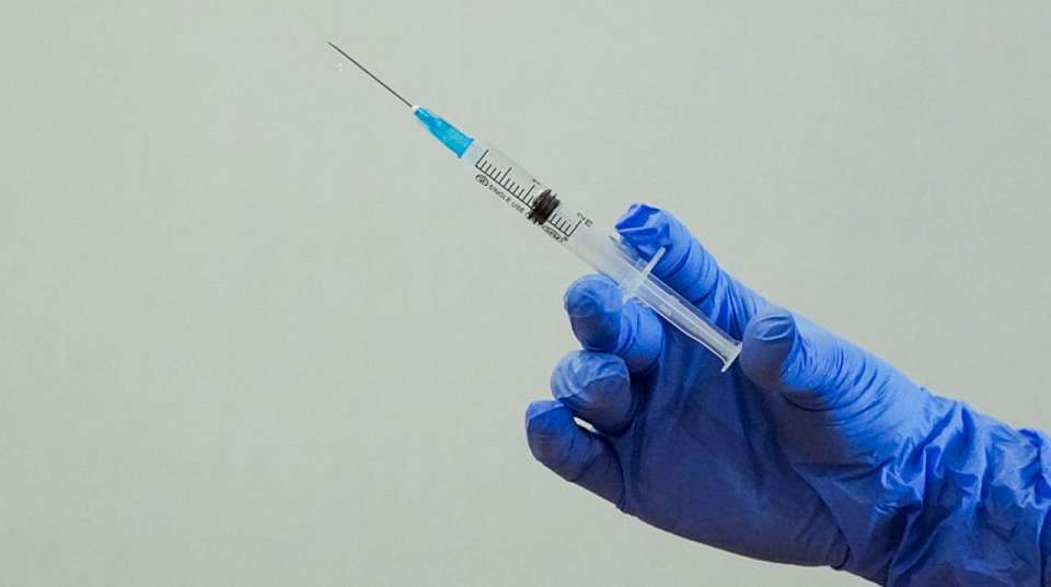 Более 500 тысяч человек привились от гриппа в Воронежской области